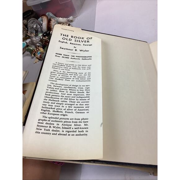 THE BOOK OF OLD SILVER: English,American,Foreign Hallmarks by Seymour Wyler 1973 - Picture 3 of 13